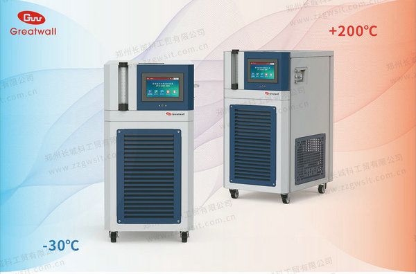 高低溫一體機(jī)導(dǎo)熱油加多少合適？