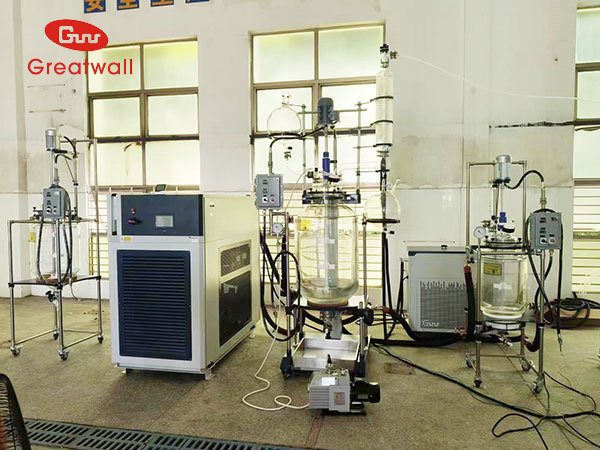 高低溫一體機配套反應(yīng)釜使用要求