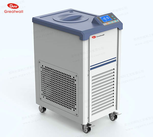 低溫冷卻液循環(huán)泵特點(diǎn)及應(yīng)用